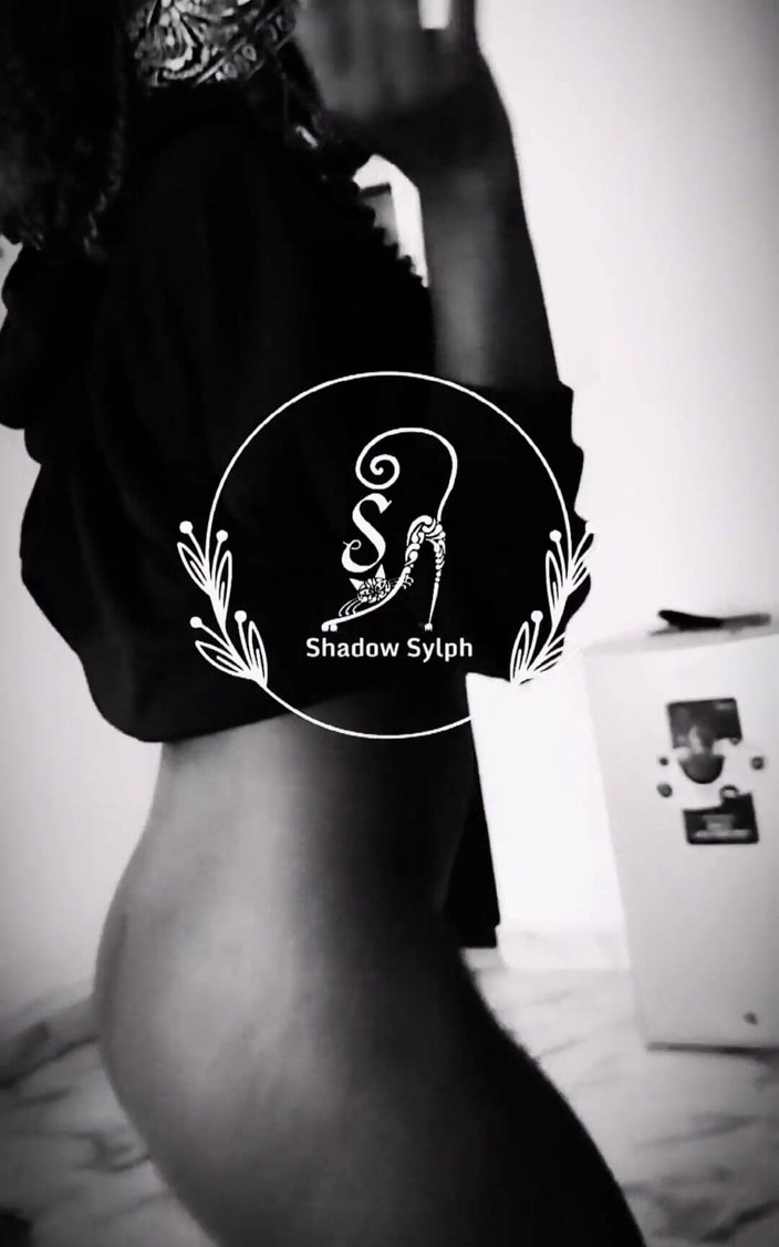 Shadow Sylph: Sexy tanec nevlastní dcery