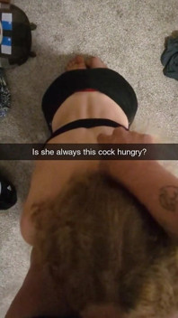 Traindo a esposa prostituta fodida no Snapchat
