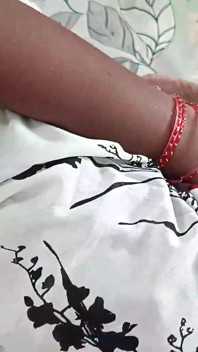Full Video: Indian Bhabhi Use Dildo for Orgasm Pussy Juice