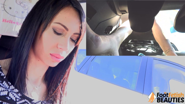 Foot Fetish HD: Daniela loves pedal pumping