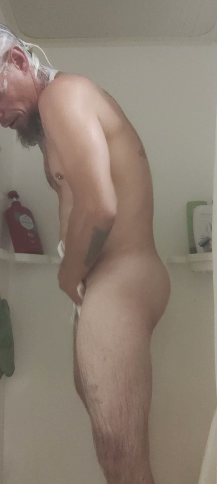 LonelyDucky369: Hadi Duş Alalım