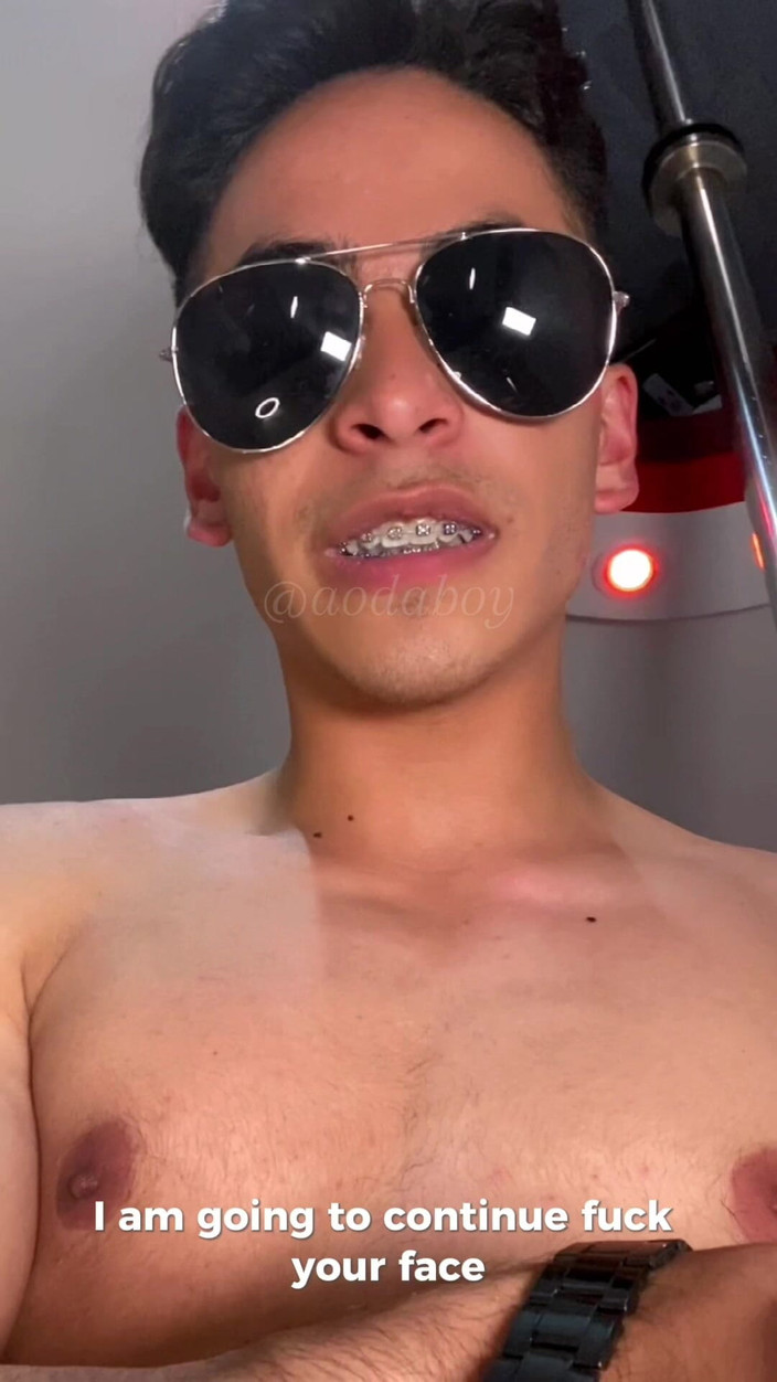 aodaboy: Aşırı Hakimiyet ve Yüz Sikişme