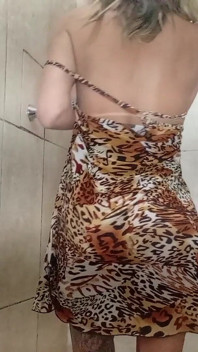 This MILF Decided to Take a Very Naughty Shower Masturbating and Showing off for the Camera a Hot Naughty Girl