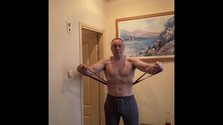 Alex Igogo: Film7554455543