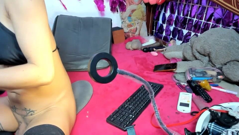 Ariana Unicorn: Anal Plugged yang bagus