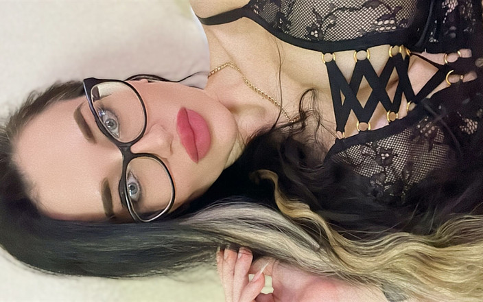 Julia domaina: 내 위에 레이스 란제리, 놀리는 등 해보자