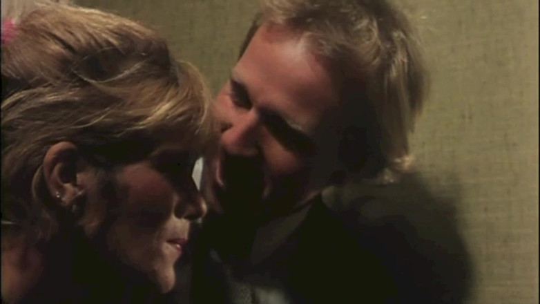 Inhonorof porn: इस होटल में चुदाई करने वाले और चुदाई देखने वाले भी हैं