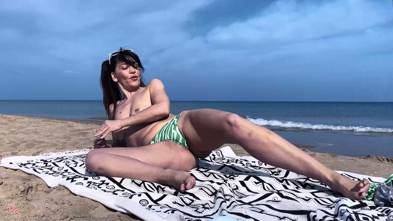 BONDAGE KINK - KINKY ROPES: Spruta på en ******strand