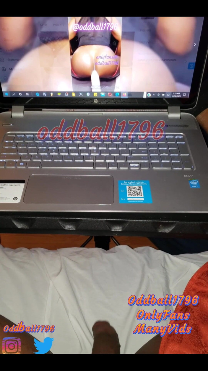Oddball1796: My Ass Looks Really Good in This Position.