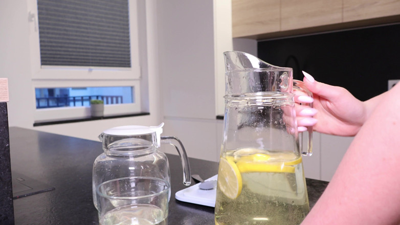 Laura Dee: Naughty Blonde's Special Golden Lemonade - Kitchen Pee Fetish &amp; Watersports