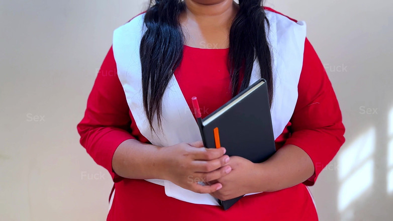 Aria Mia: Gadis kampus 18+ seks