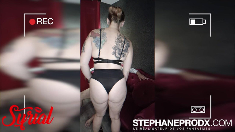 Stephprodx: Paar fickt schick auf dem Sofa