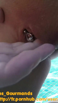 Hot MILF with Buttplug in the Pool, Fucked, Big Cumshot