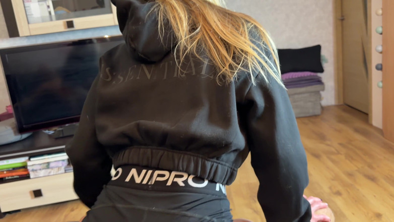 Luxury Alexa: Dry Humping in Nike Pro Shorts Before Deep Pussy Fuck