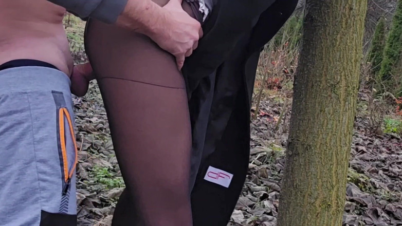 Christi: Ở nơi công cộng - sinh viên đụ