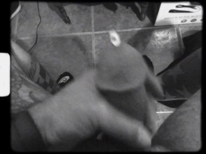Phillholes: Black and white solo