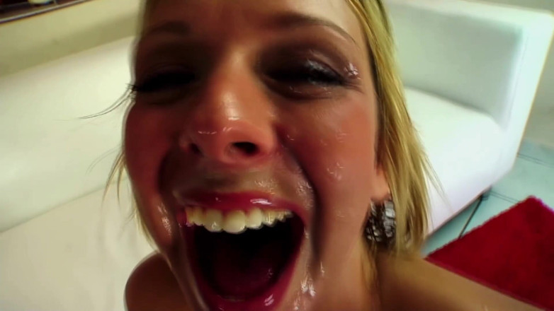 FapFlare: Blonde MILF Brianna Beach Sweaty, Stuffed, and Facialed After Park...
