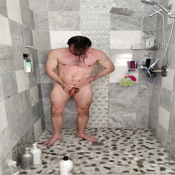 AlbinoAdonis: Heiße dusche - benutzerdefiniertes video - frage, wie du deine eigene bekommen...