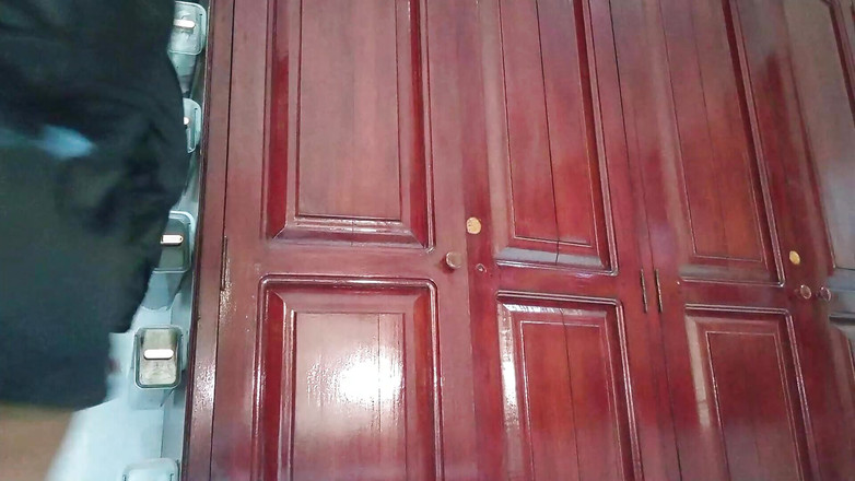 MiaSaintLove: Une belle-fille filmée par son beau-père pervers