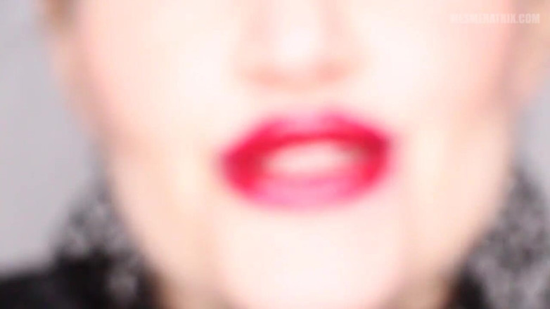 Lady Mesmeratrix Official: Red trance...
