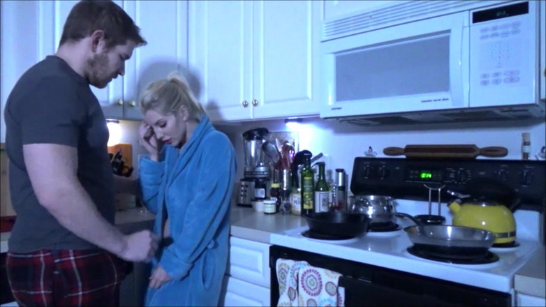 Alex Adams: Secret Affair with Petite Blonde Step Mom - Ashley Fires - Mom...