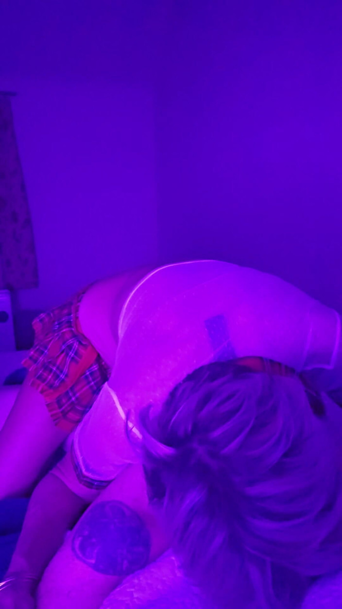 SilverFux: Massage Scotland gợi cảm.x pt 1.