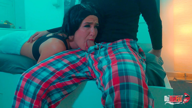 OlxRedFox: Stepmom dozes on stepsons lap while watching a movie stepmom &amp;...