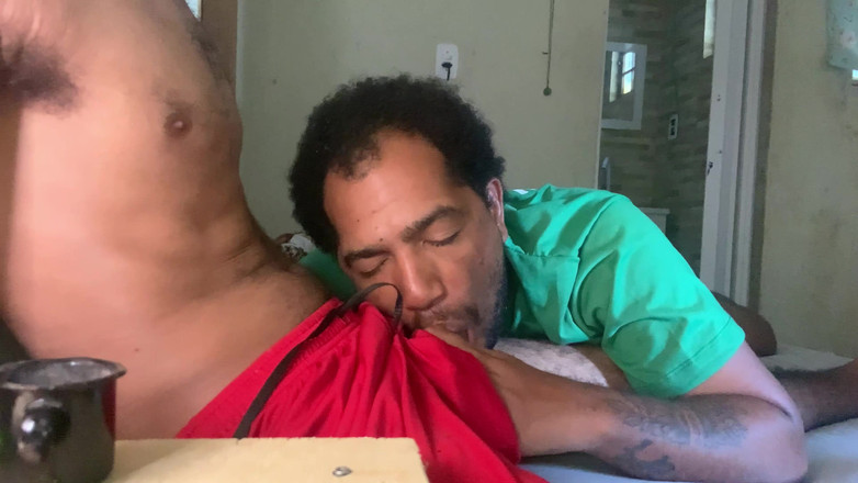 Couple 2 Black: वीडियो 0408 बहुत परेशानी से गुजर रहा है दोस्तों.