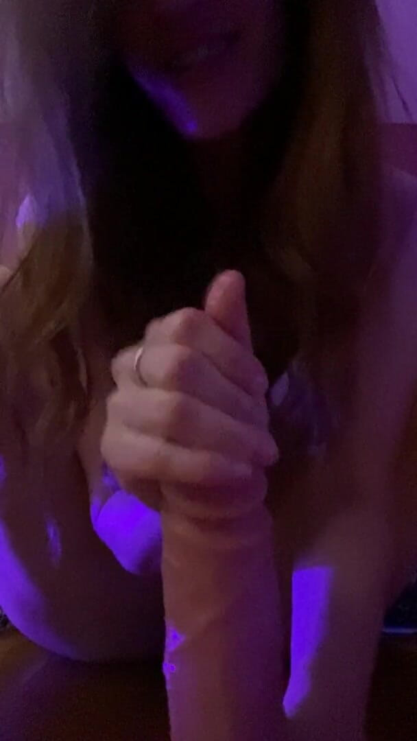 TheRealKittyD: हॉटवाइफ का प्रयोग गलत हो गया! आपने अपनी पत्नी को वेश्या में बदल दिया!