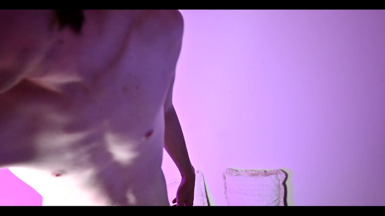 ElementX1018: 一个男人全身心地参加了一个保持膀胱的挑战，男孩得到了一些结果！