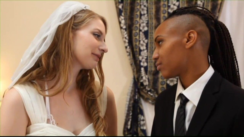 Hot Lesbians X: Contrast - Film