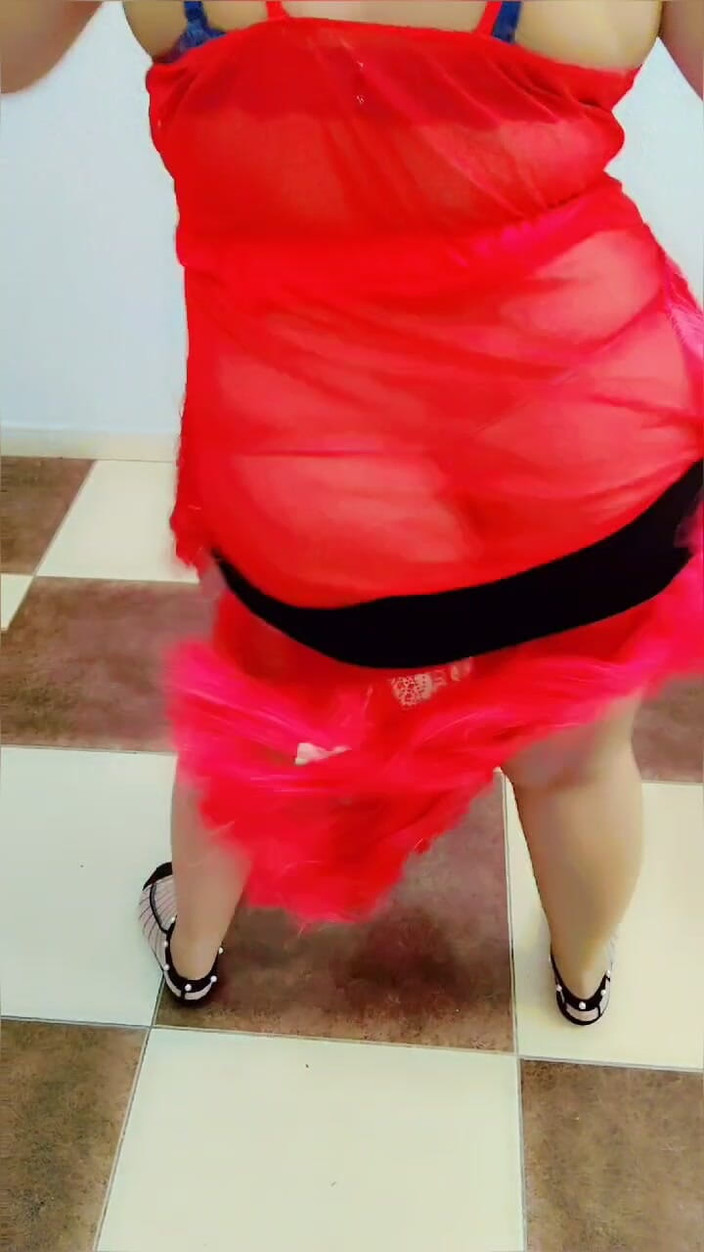 Six my and wife: Sáu cái mông Ả Rập