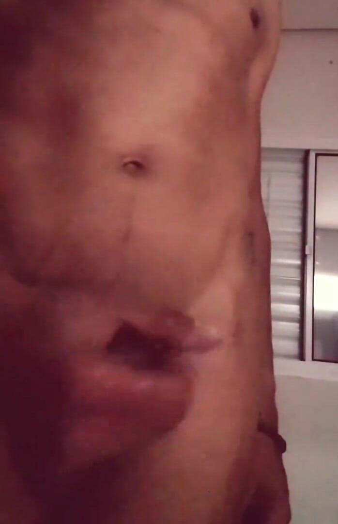 Kakaunegro: कोको। बड़ा वीर्य निकालना बहुत