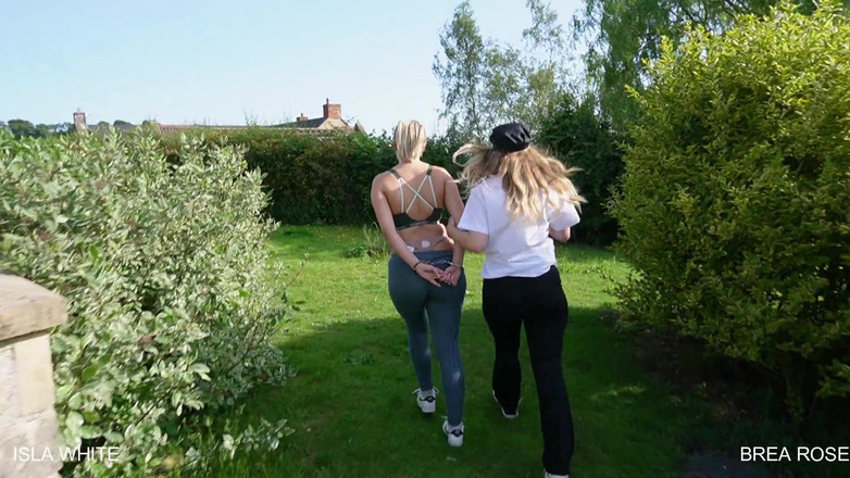 Brea Rose: Policejní ponížená: Zatčení, Frisk a Wedgies