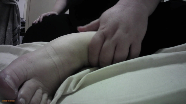 LaLaDelilah: Injured jogger