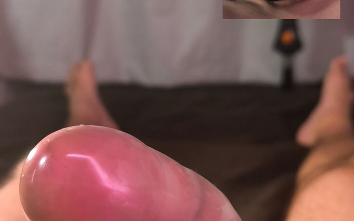 Camilo Brown: Використовуючи яйце тенги на моєму великому необрізаному члені, наповнюючи його спермою і даючи йому капати на мій рот