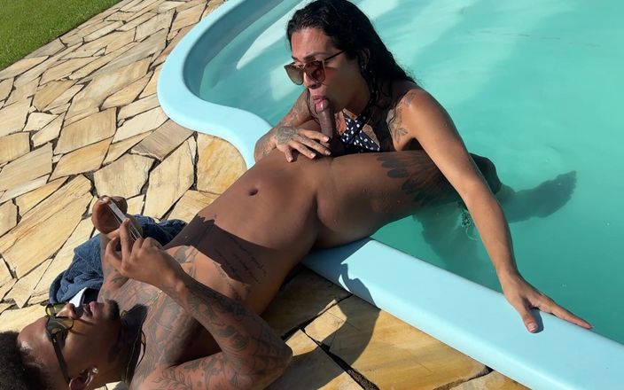 SX Producer: Sála jsem bastarda v bazénu a dostala mléko do pusy