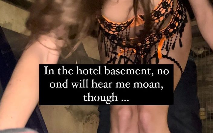 Lety Howl: 호텔 지하에서 유혹과 빠른 섹스하지만... 우리는 혼자가 아닙니다!
