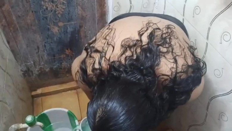 Tamil lesbian: Village New Chubby Aunty Hot Bathing