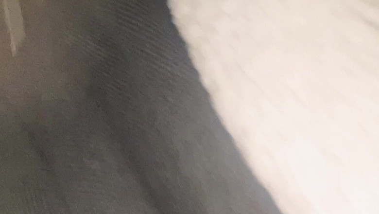 sweethanajapanese: Писяюча брудна пизда показує гарний вид на мініатюрну дівчину Хана Чан