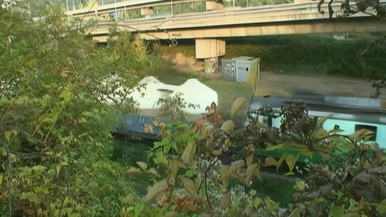 PURZEL HOT Clips: Sexy teenagerka dostane kundičku mokrou a ošukanou obrovským čůrákem na Street...