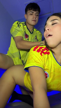 New Challenge of the Stickers of the World Cup Album That Ended in Epic Orgasm