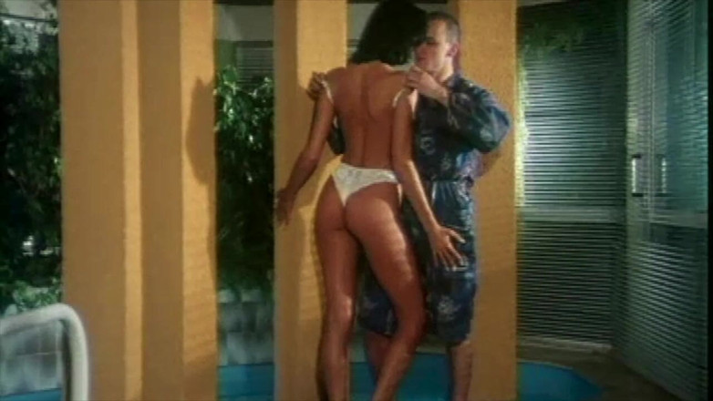 Inhonorof porn: 彼氏が他の女の子とセックスしているところを捕まえて、見ながらオナニーする彼女