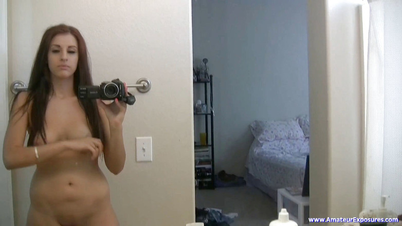 Spungy Gunk Films: Aleigh Heatsin - ホットヌード自己撮影お尻揺れビデオ!彼女の素晴らしい体!