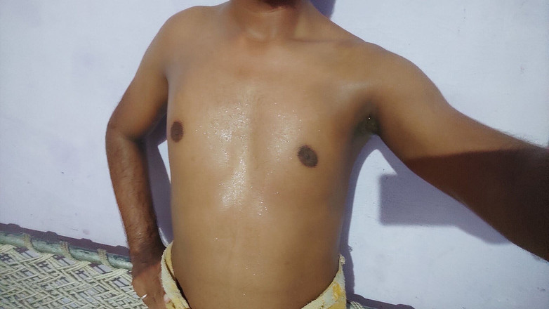 Horney: Video viral rekaman seks tante seksi india di pizza