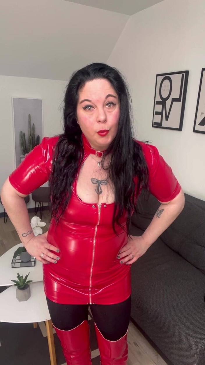 Maitresse Clara: Cocu, Je T'explique Comment Arriver À Bien Baiser Ta Femme...