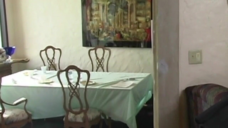 ORGASMX: Lízání kundičky, dokud rosebud Prolapse Pops kape