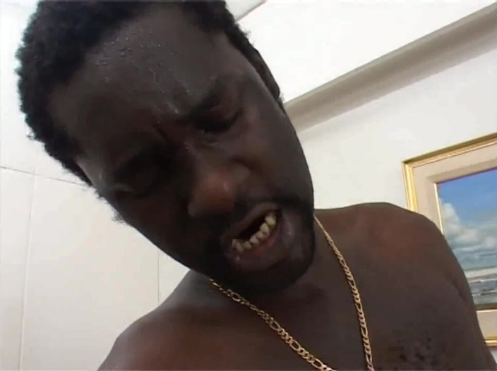 Black fuckers with big cock: Young dude used by XXL black cock of Pendeju