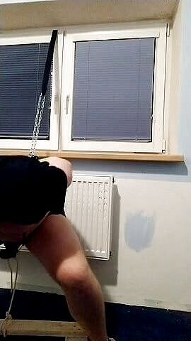 Slaveboy28: Lo schiavo che implora viene punito per aver cercato di...