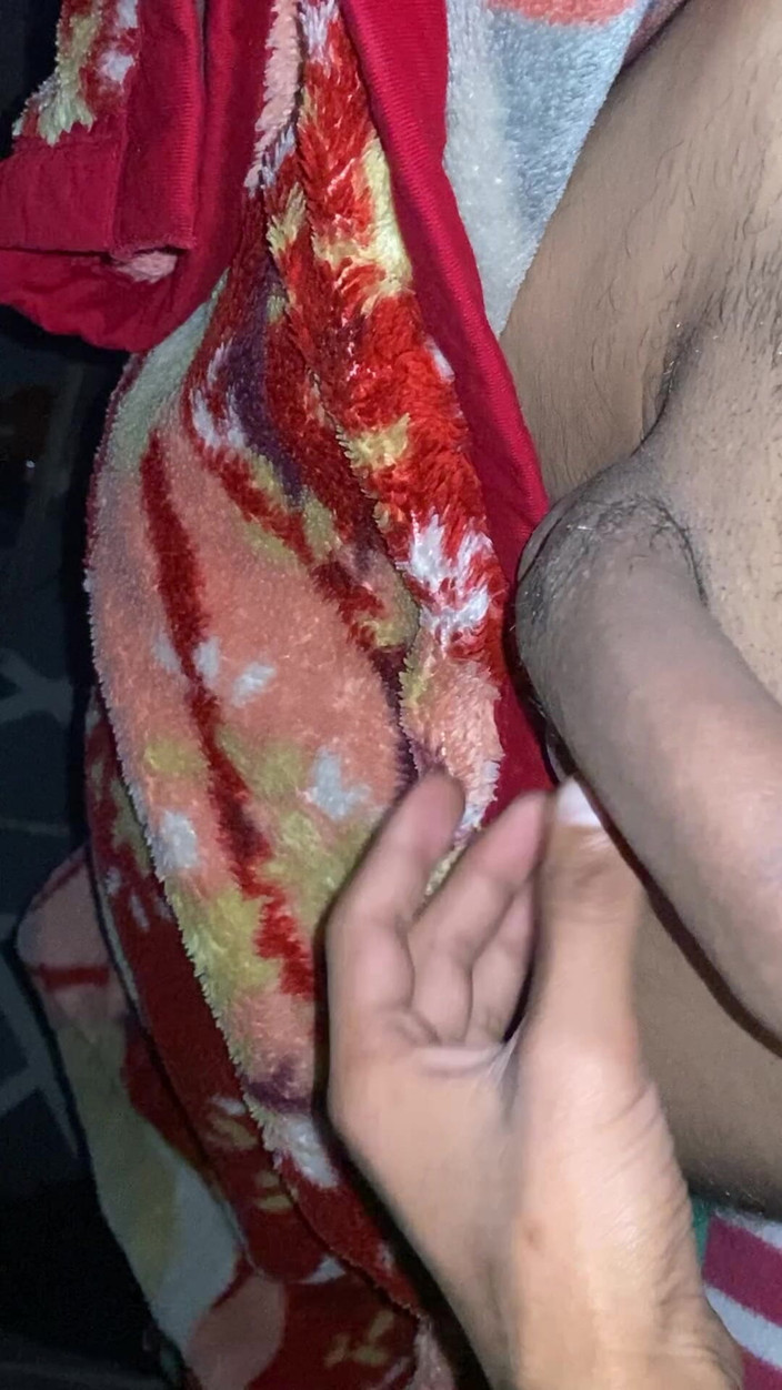 Shonai: Jag såg en het röv i min heta kropp